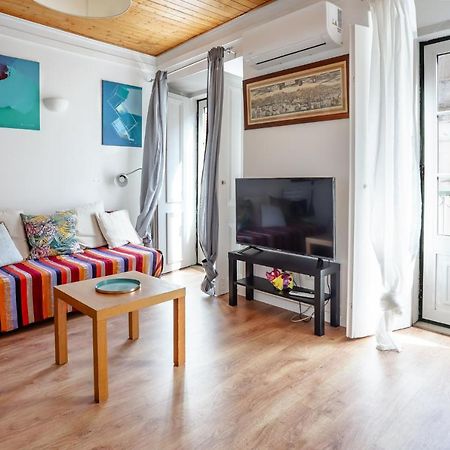 City Center Apt In Lively Bairro Alto! Lisbon Exterior photo