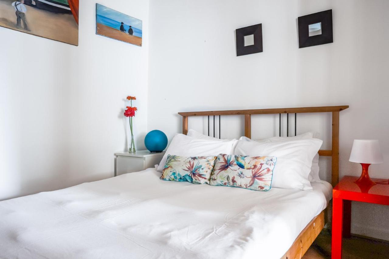 City Center Apt In Lively Bairro Alto! Lisbon Exterior photo